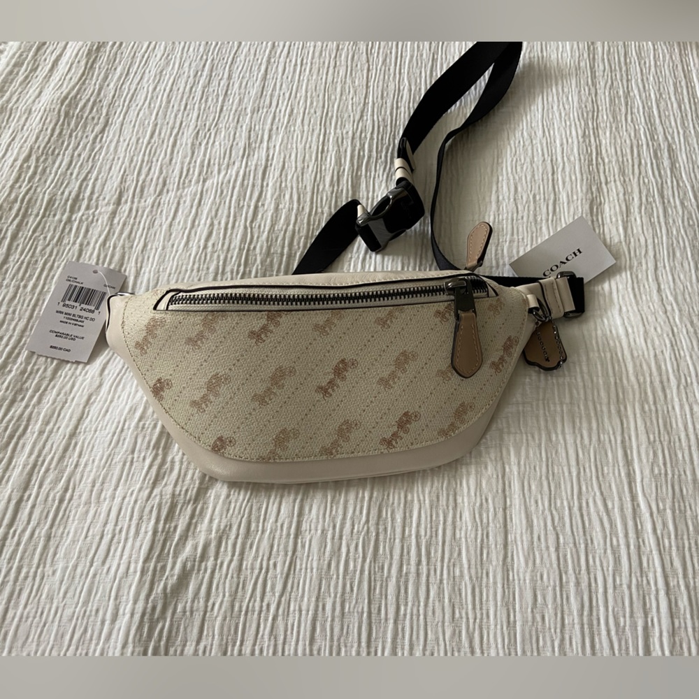 New Coach Warren Mini Belt Bag w/Horse Carriage Dot Print